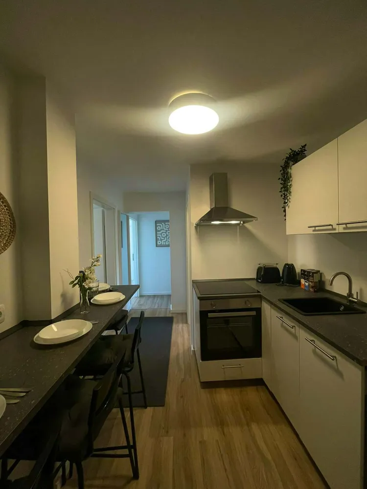Shared room with 13 m² in Munich – Photo 2