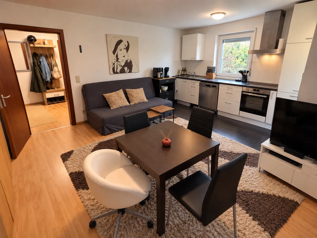 2 Zimmer Wohnung mit 53 m² in Stuttgart – Bild 2