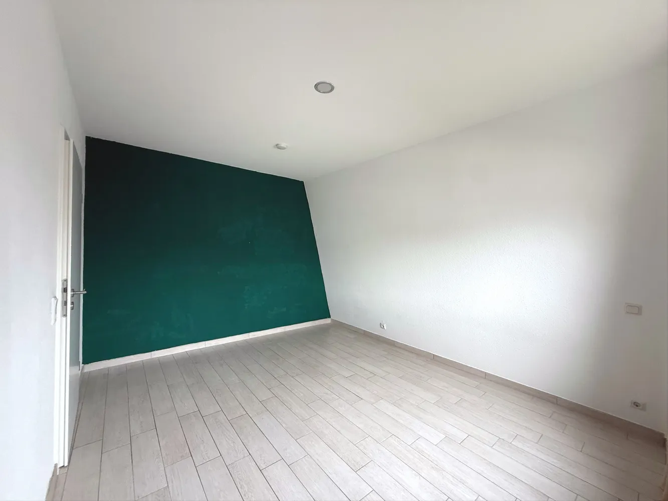 2 Zimmer Wohnung mit 70 m² in Homburg – Bild 6