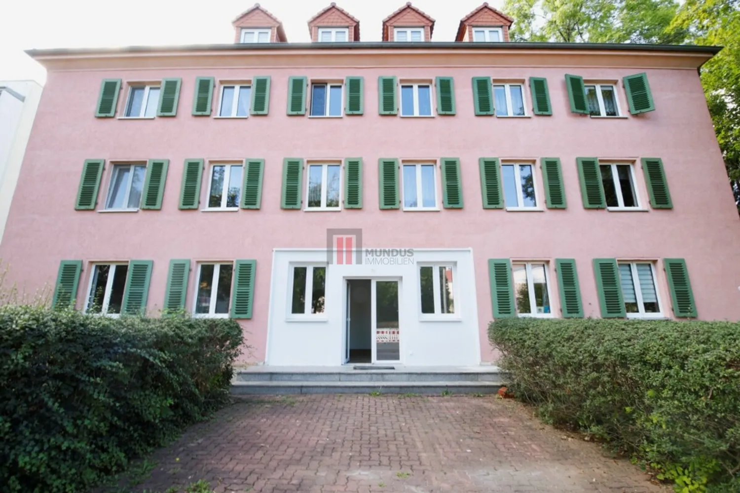3 Zimmer Wohnung mit 89 m² in Dresden – Bild 1