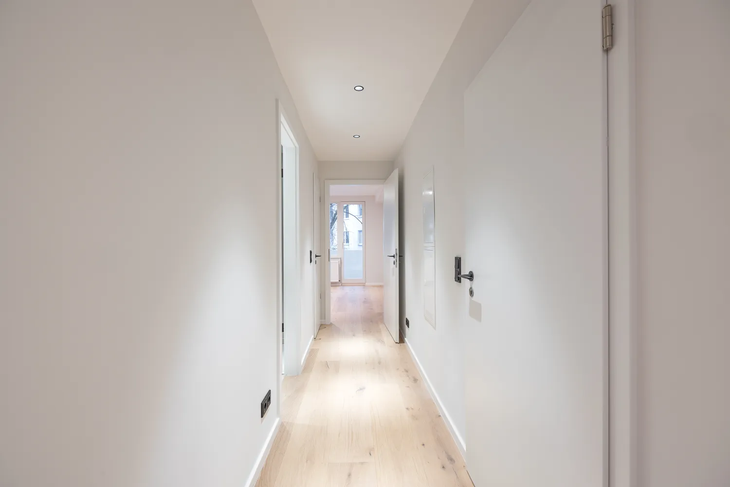 2 room apartment with 57 m² in Düsseldorf – Photo 8