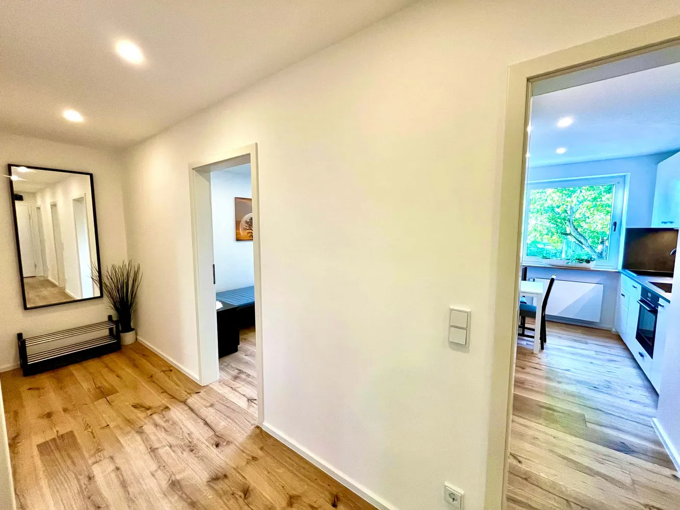 Shared room with 11 m² in Munich – Photo 2
