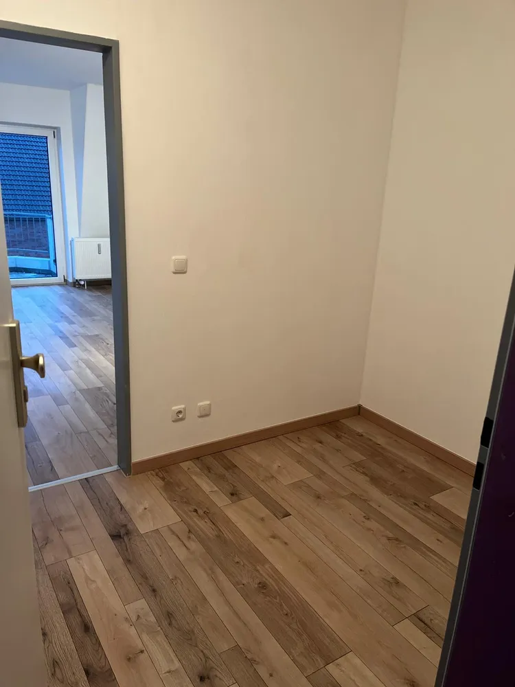 1 room apartment with 35 m² in Bergheim – Photo 4