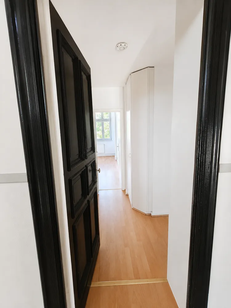 2 Zimmer Wohnung mit 57 m² in Berlin – Bild 2