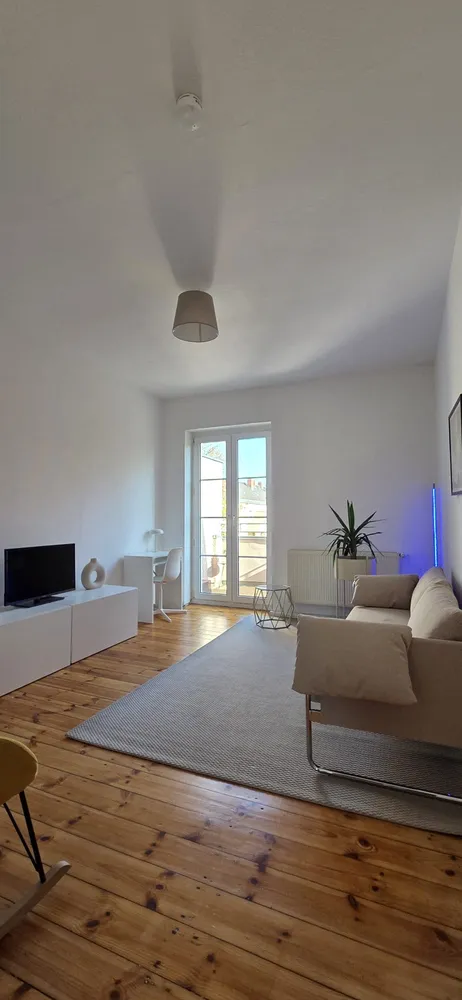 2 room apartment with 50 m² in Berlin – Photo 2