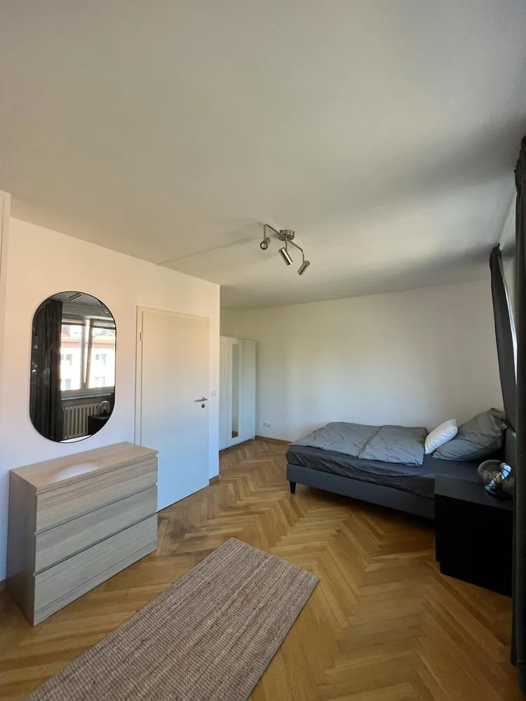 Shared room with 16 m² in Munich – Photo 1