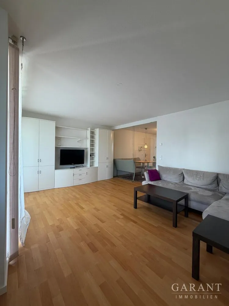 2 Zimmer Wohnung mit 57 m² in München – Bild 2