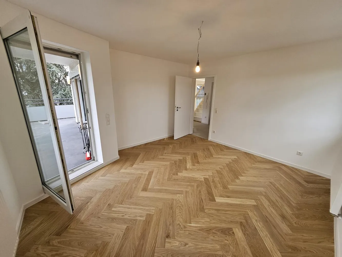 6 Zimmer Wohnung mit 170 m² in Frankfurt am Main – Bild 5