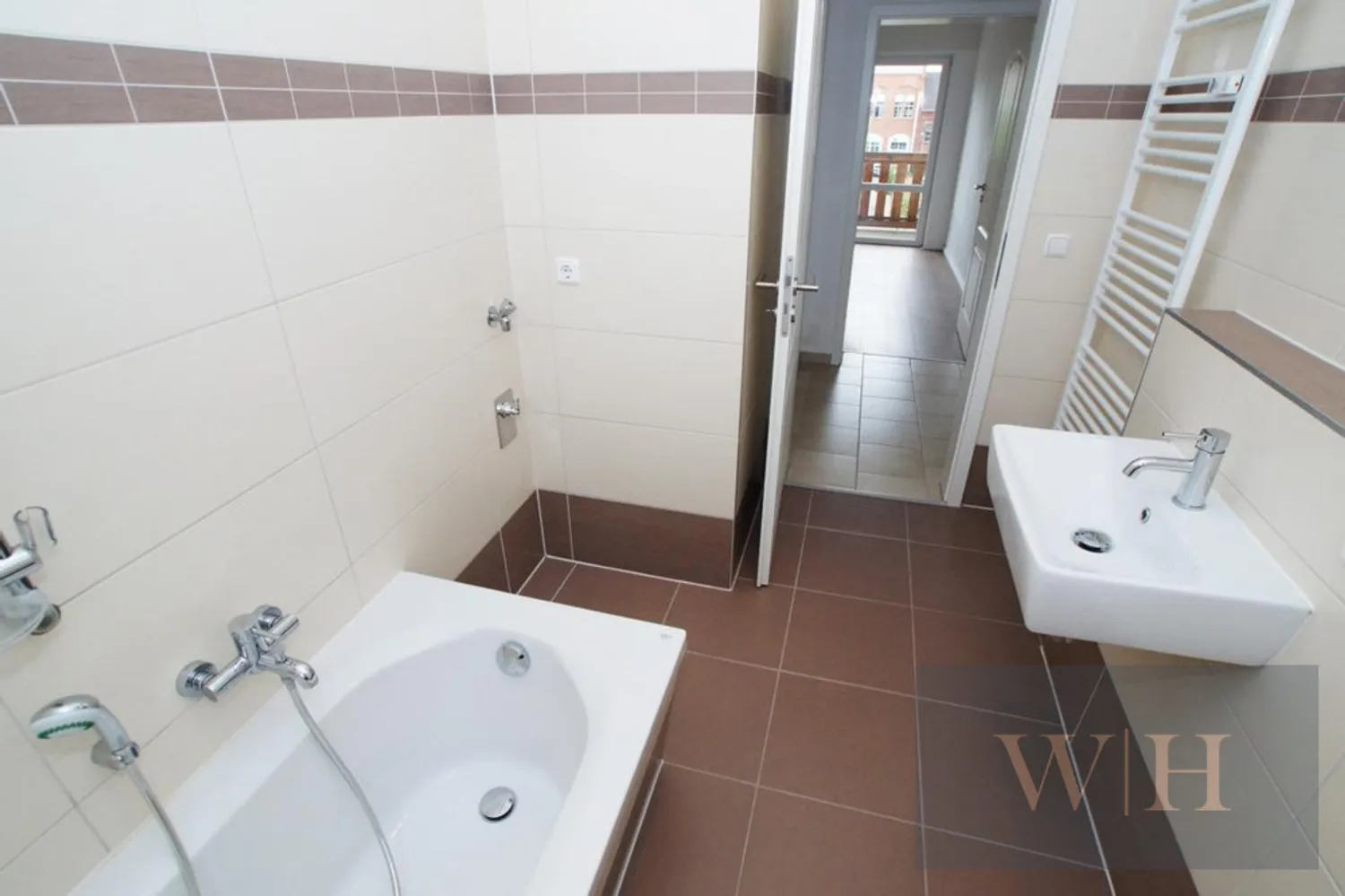 3 room apartment with 65 m² in Magdeburg – Photo 9