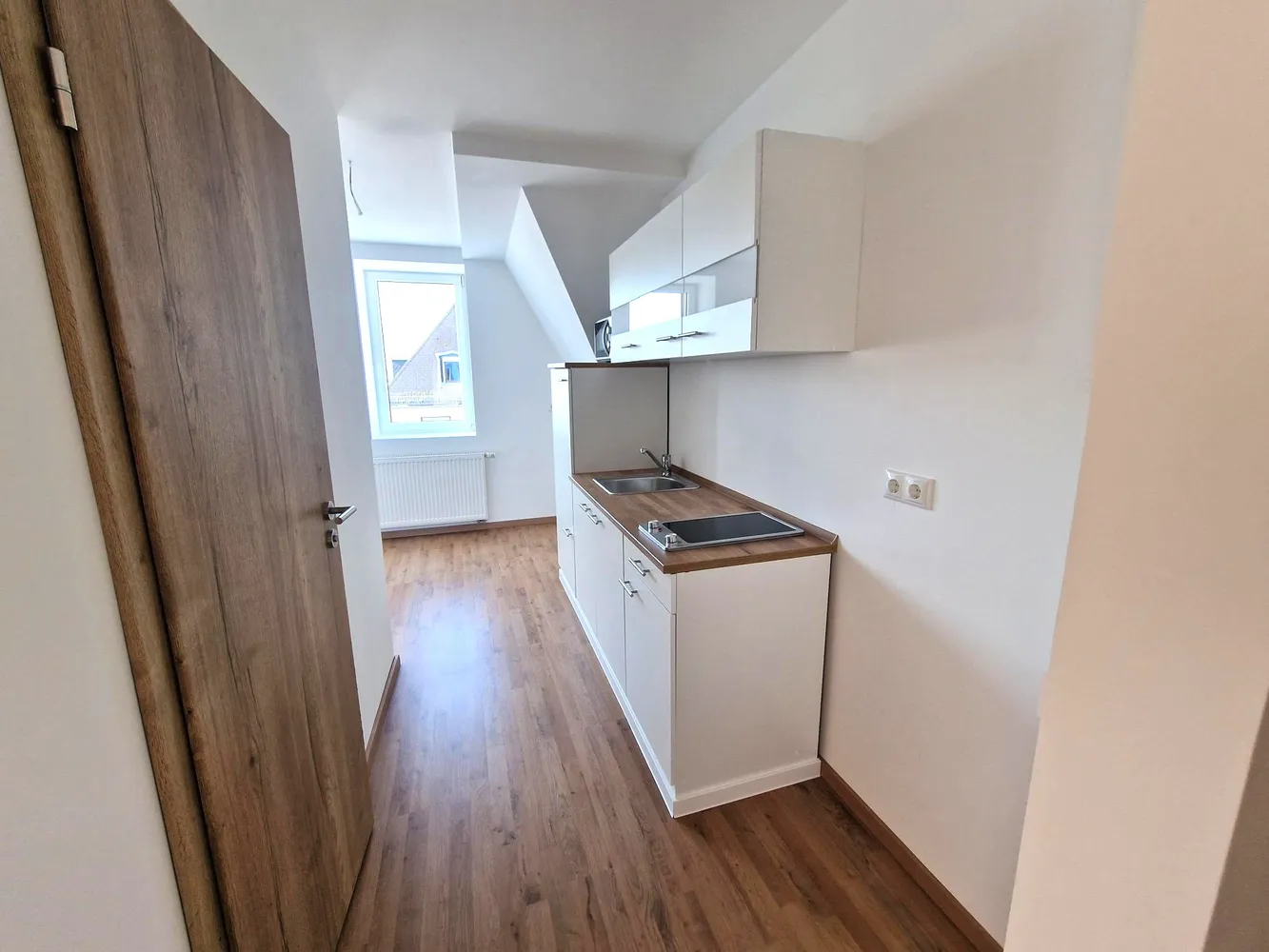2 Zimmer Wohnung mit 44 m² in Hof – Bild 1