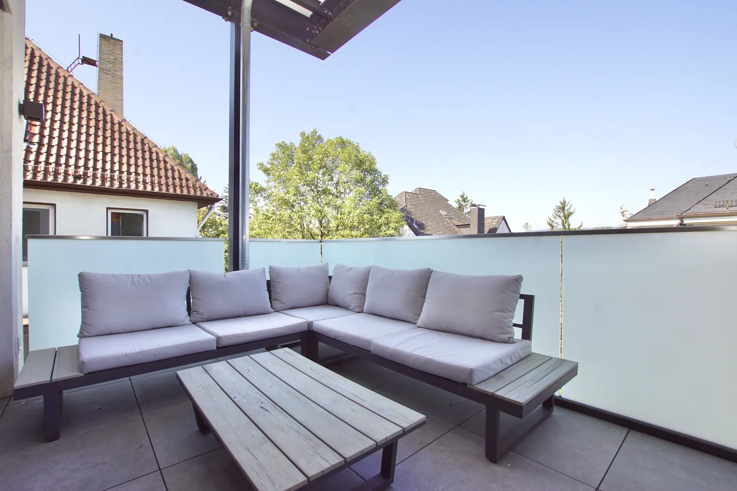 2 room apartment with 89 m² in Wiesbaden – Photo 6
