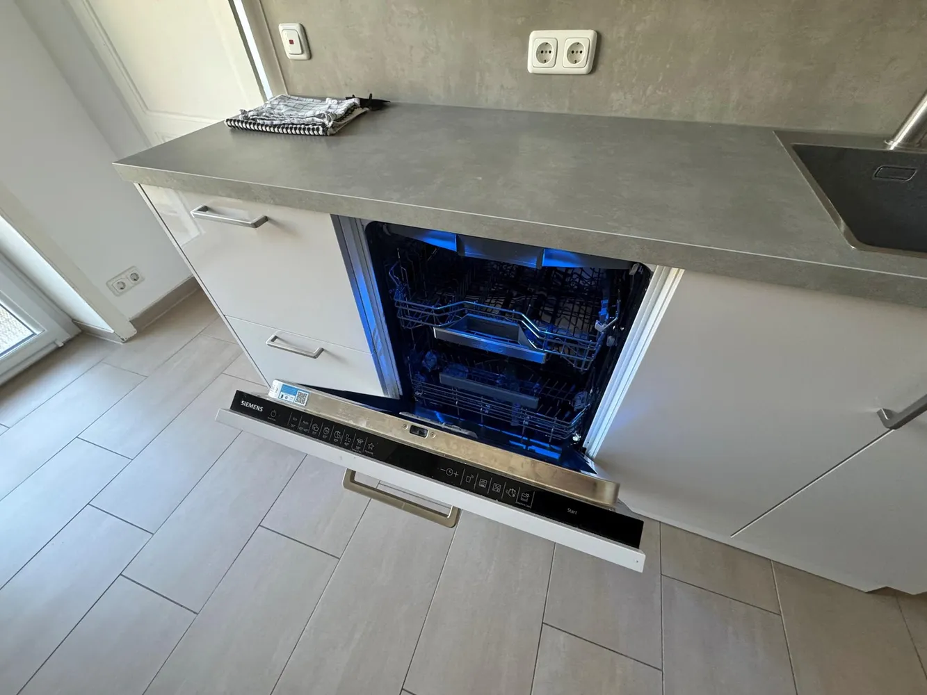4 Zimmer Wohnung mit 124 m² in Wiesbaden – Bild 3