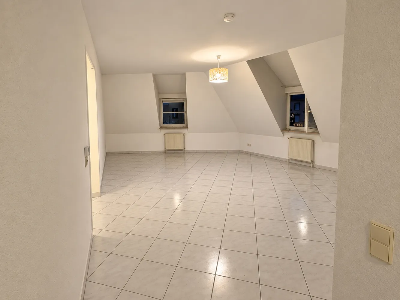 2 Zimmer Wohnung mit 65 m² in Worms – Bild 5