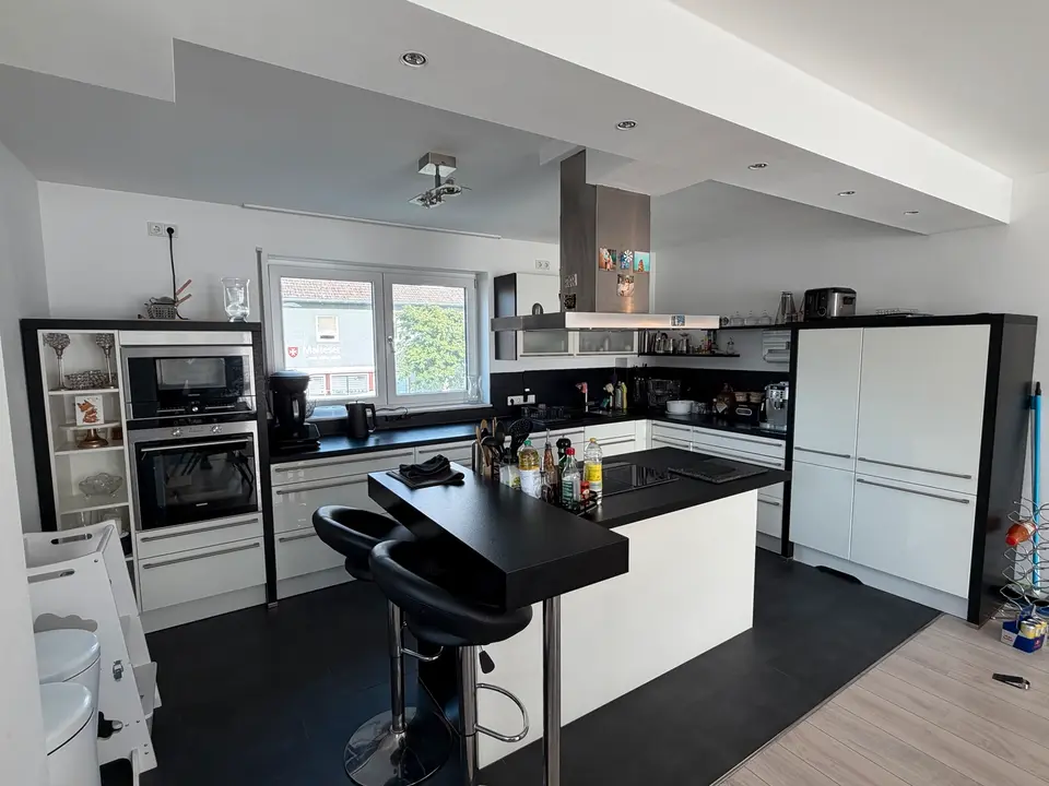 4 Zimmer Wohnung mit 120 m² in Heppenheim – Bild 3