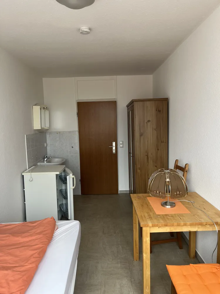 1 Zimmer Wohnung mit 15 m² in Frankfurt am Main – Bild 2