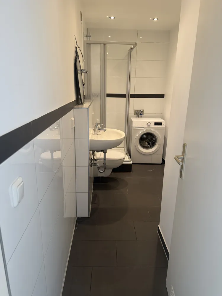 2 room apartment with 58 m² in Frankfurt am Main – Photo 2