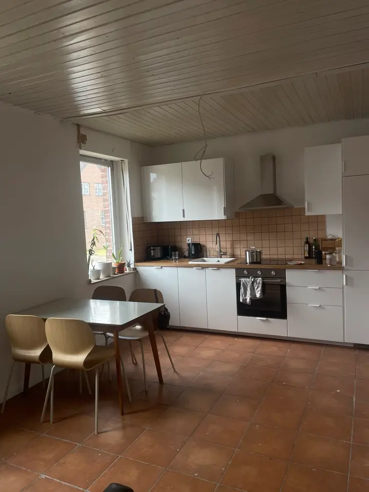 WG-Zimmer mit 130 m² in Aachen – Bild 3