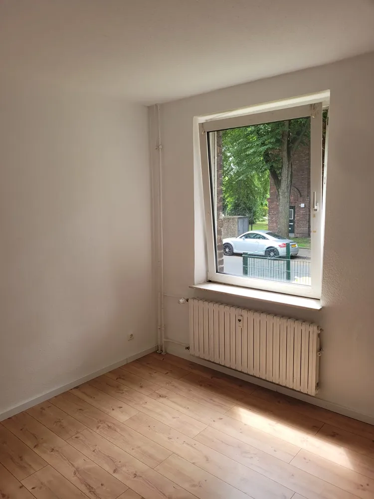 3 Zimmer Wohnung mit 70 m² in Duisburg – Bild 2