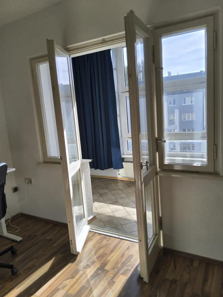 5 room apartment with 113 m² in Berlin – Photo 8