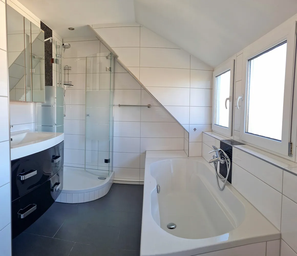 2 Zimmer Wohnung mit 55 m² in Stuttgart – Bild 2