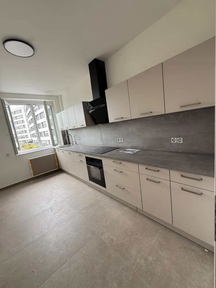 4 Zimmer Wohnung mit 101 m² in Köln – Bild 1