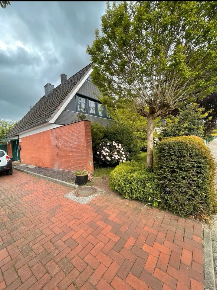 4 room house with 106 m² in Neumünster – Photo 9