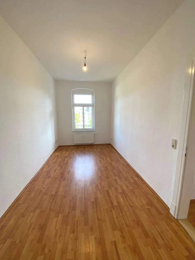 3 room apartment with 85 m² in Chemnitz – Photo 5