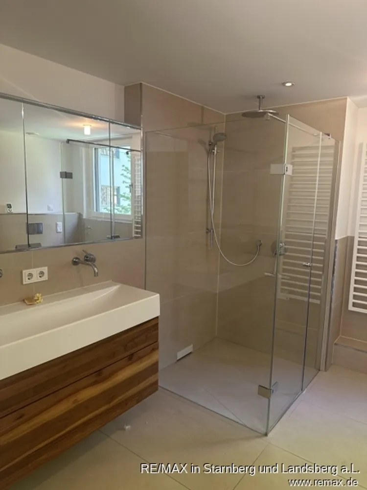 3 Zimmer Wohnung mit 101 m² in München – Bild 11