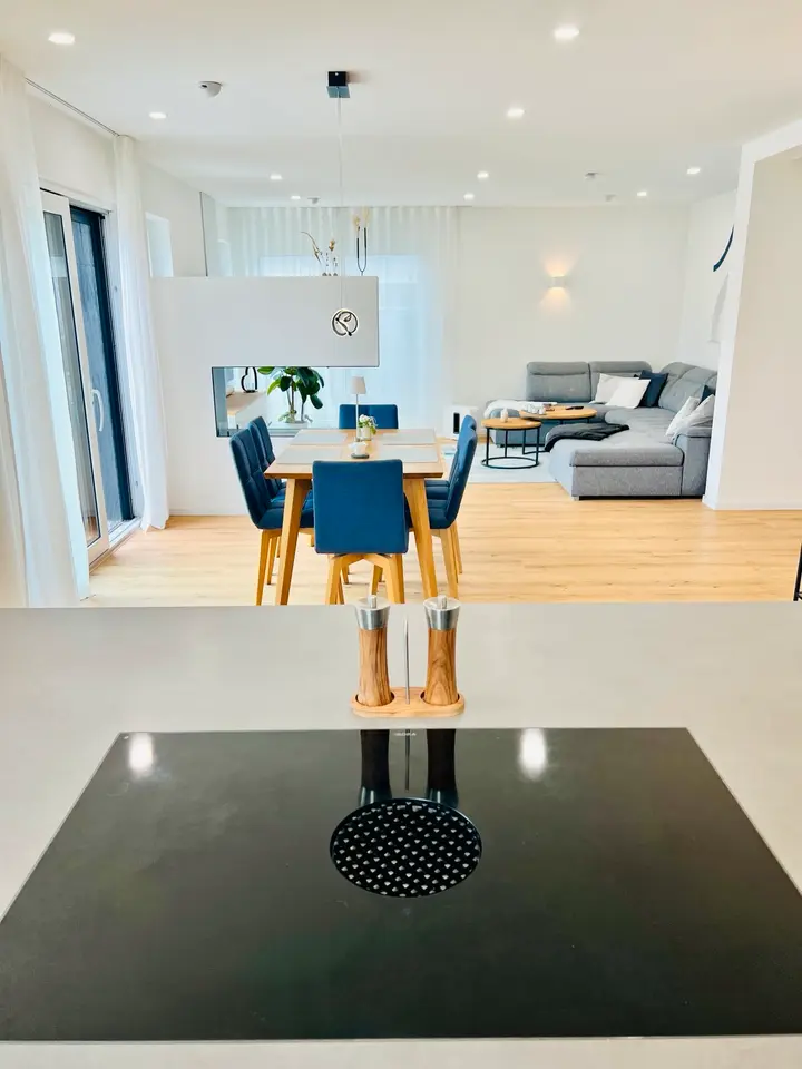 6 Zimmer Haus mit 200 m² in Bernau bei Berlin – Bild 1