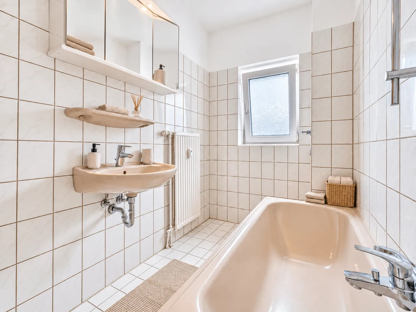 2 Zimmer Wohnung mit 75 m² in Bremerhaven – Bild 8
