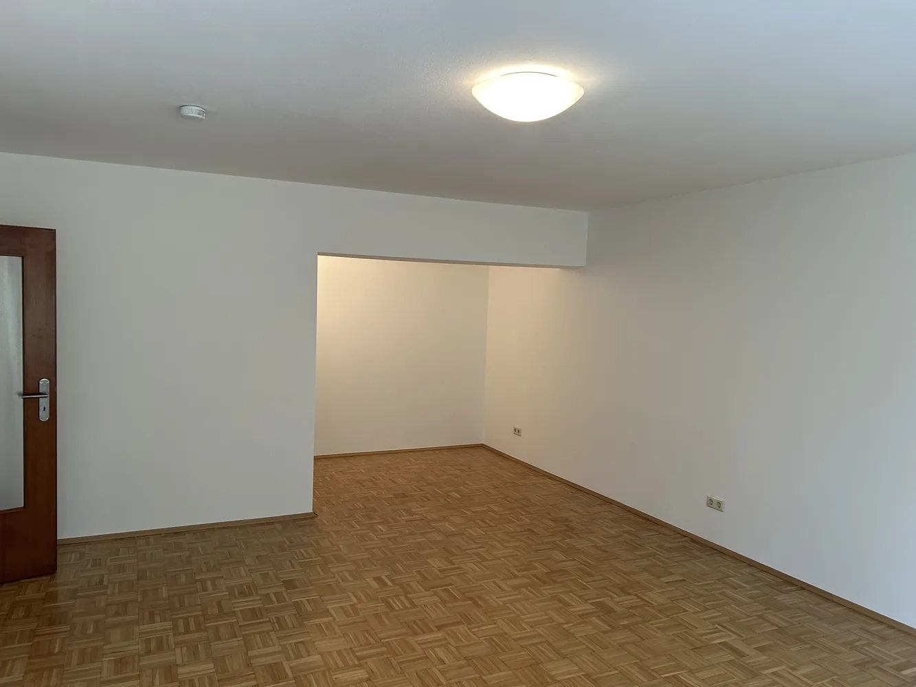 1 Zimmer Wohnung mit 53 m² in Bonn – Bild 2