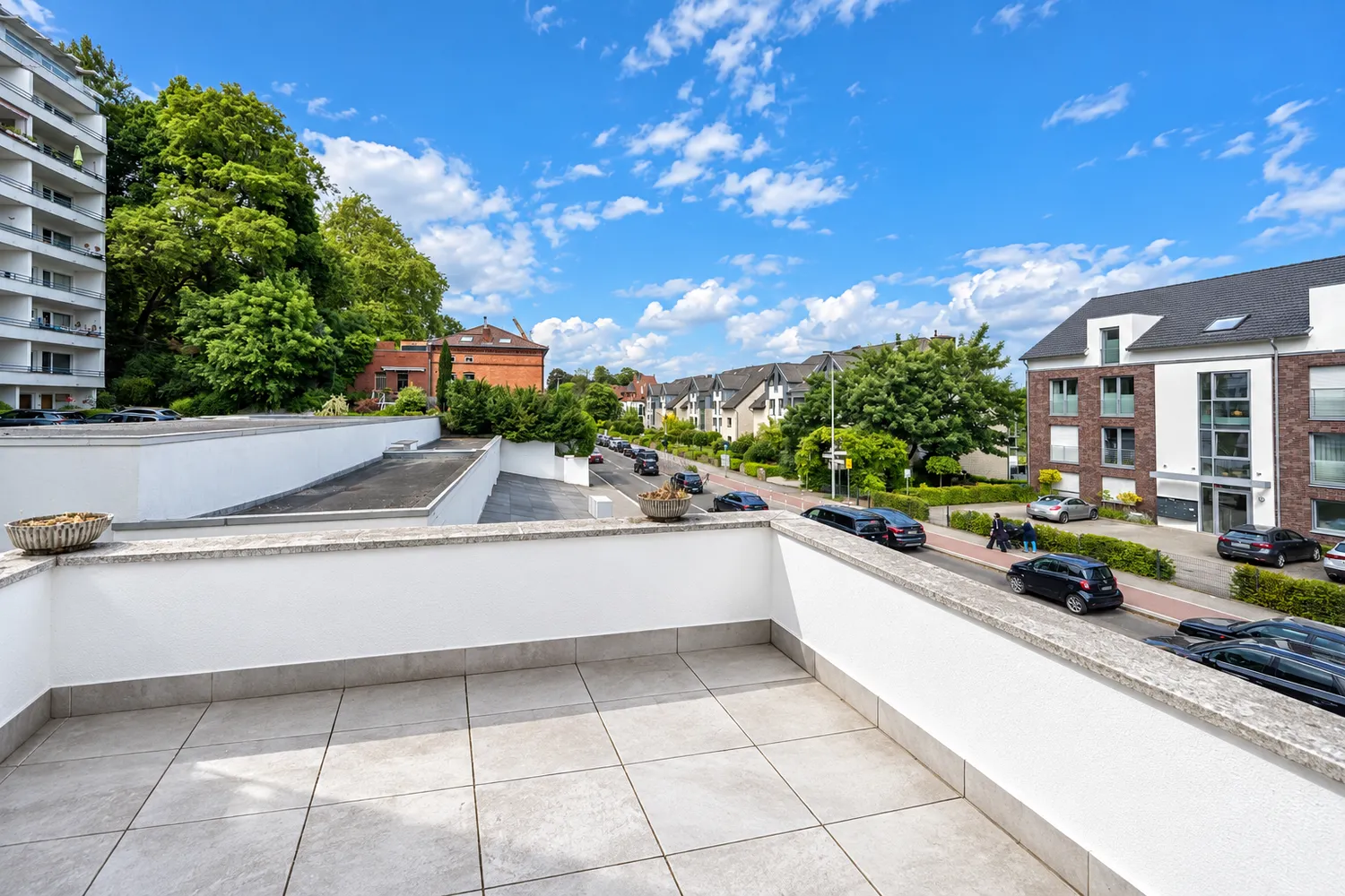2 room apartment with 100 m² in Mülheim an der Ruhr – Photo 1