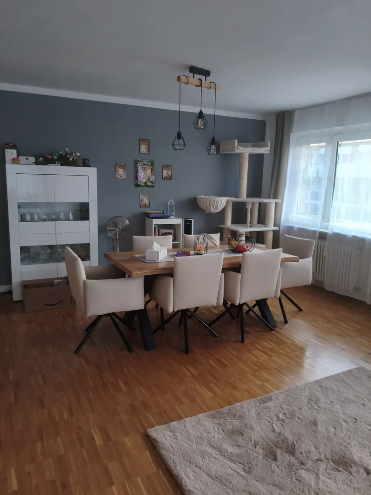 4 Zimmer Wohnung mit 134 m² in Wiesbaden – Bild 1
