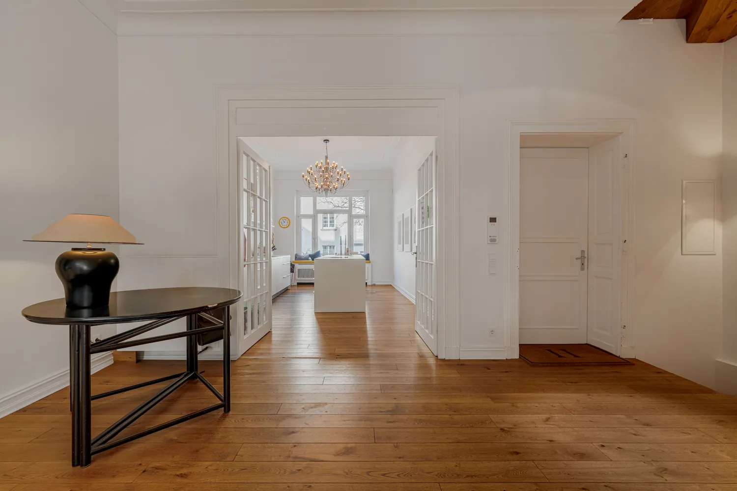 7 Zimmer Wohnung mit 210 m² in Düsseldorf – Bild 4