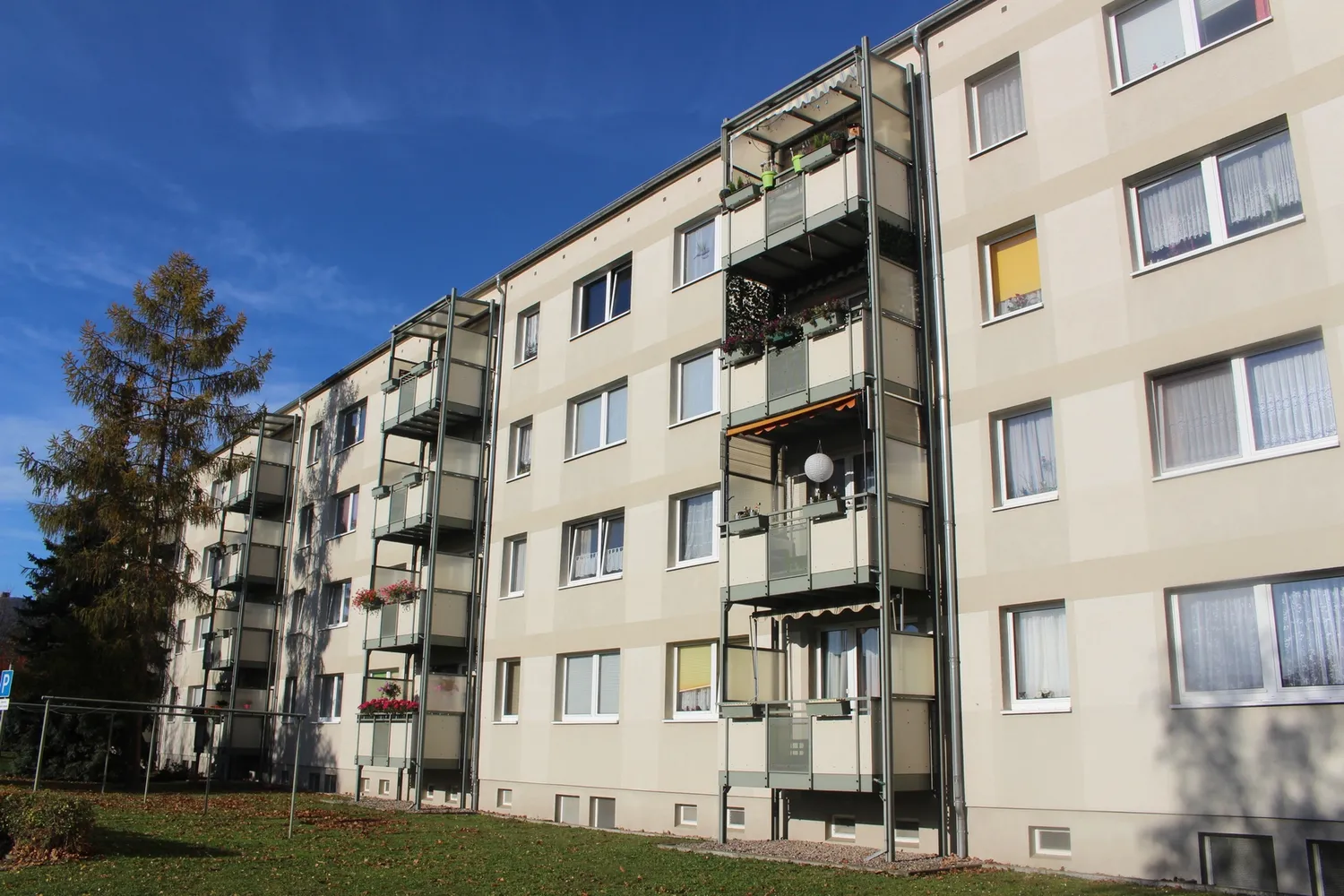 2 Zimmer Wohnung mit 47 m² in Erfurt – Bild 1