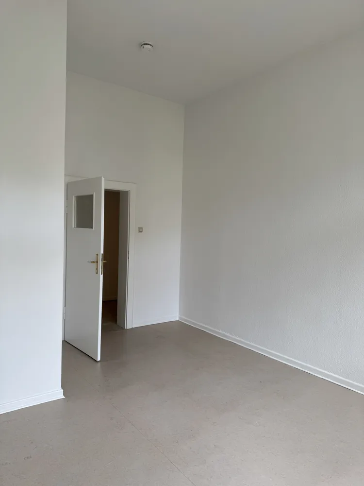 4 Zimmer Wohnung mit 105 m² in Hannover – Bild 1