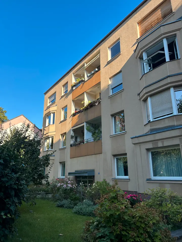 5 Zimmer Wohnung mit 130 m² in Nürnberg – Bild 2