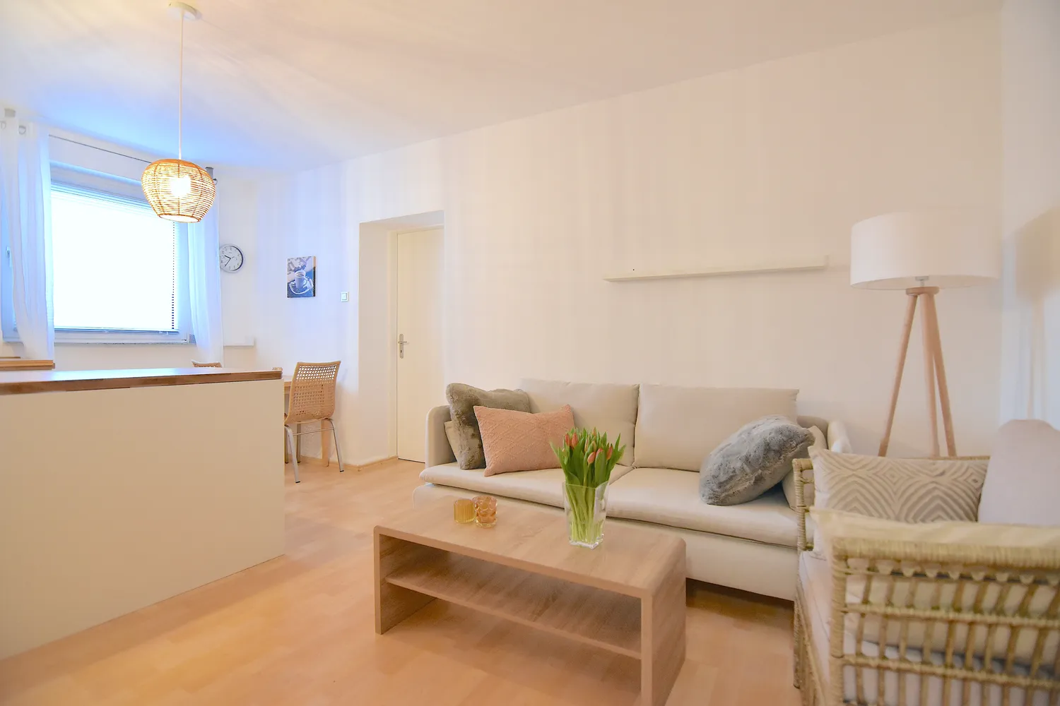 2 Zimmer Wohnung mit 50 m² in Düsseldorf – Bild 2