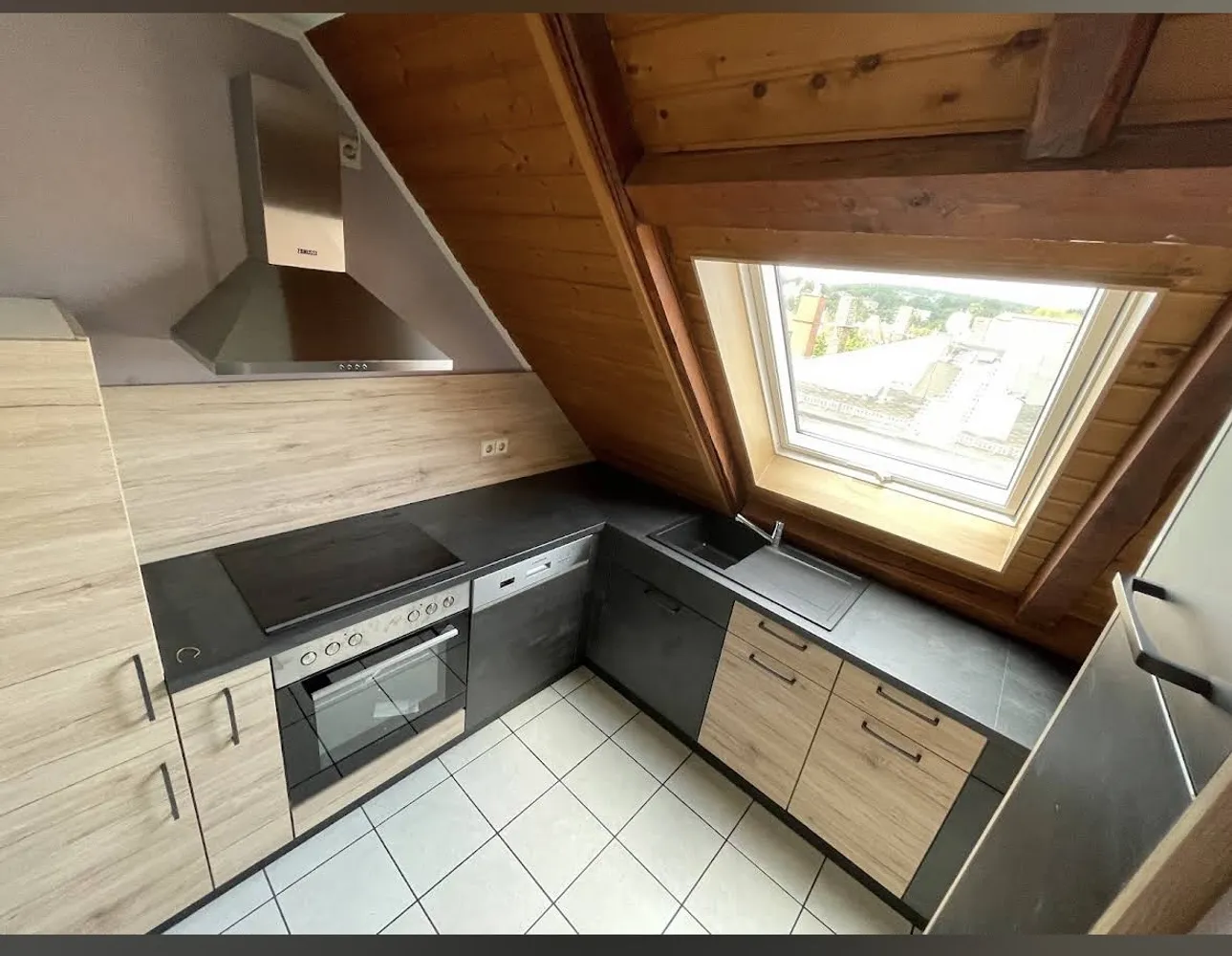 2 Zimmer Wohnung mit 61 m² in Dresden – Bild 2