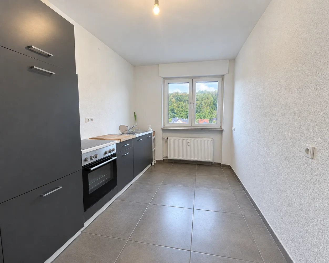 3 Zimmer Wohnung mit 80 m² in Homburg – Bild 4