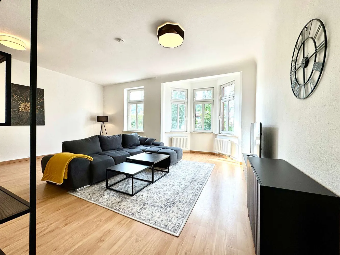 4 Zimmer Wohnung mit 100 m² in Eisenach – Bild 2