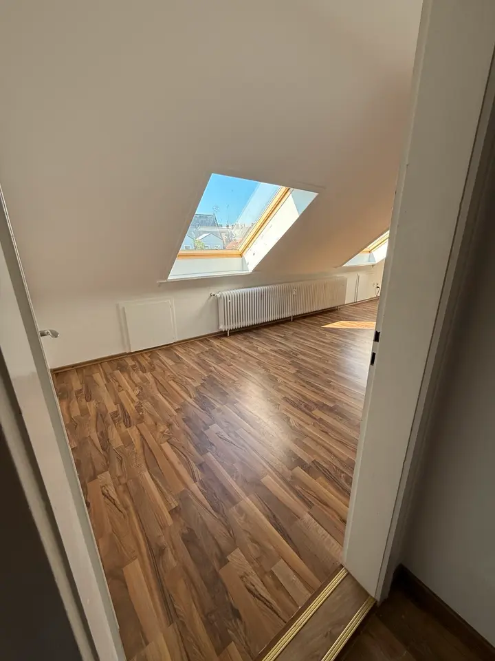 2 Zimmer Wohnung mit 63 m² in Bremerhaven – Bild 1