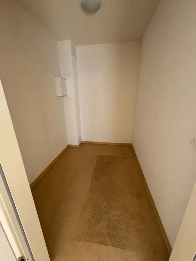 2 Zimmer Wohnung mit 79 m² in Bremerhaven – Bild 8