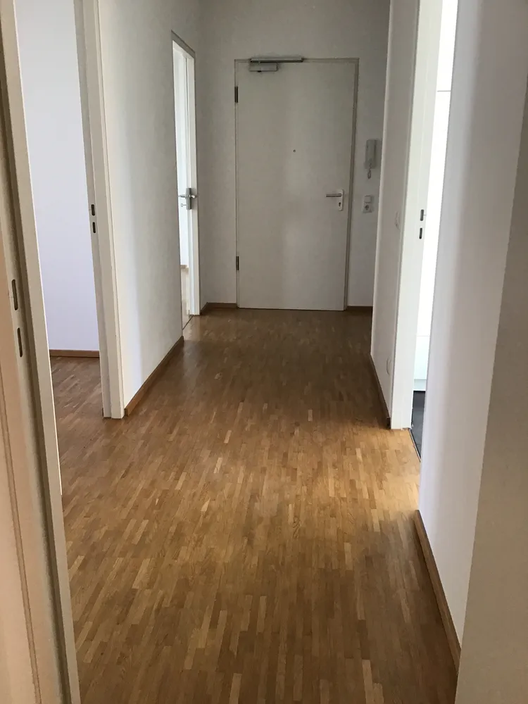 4 Zimmer Wohnung mit 103 m² in Frankfurt am Main – Bild 3