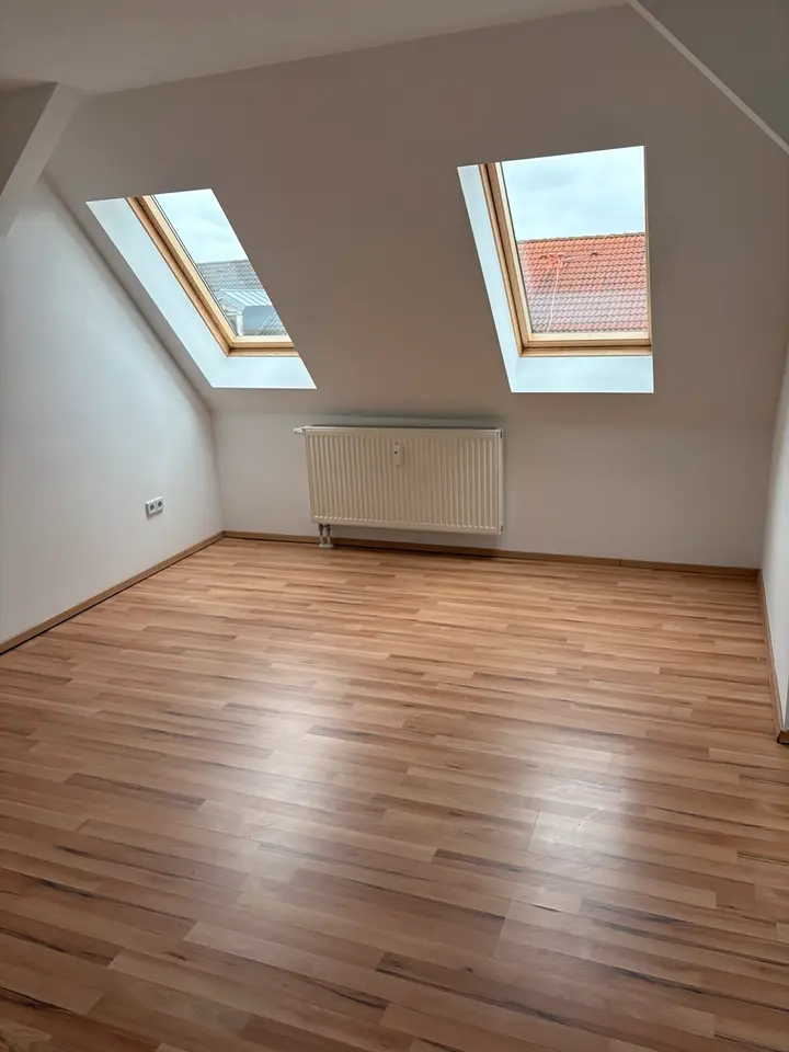 2 Zimmer Wohnung mit 54 m² in Halle (Saale) – Bild 2