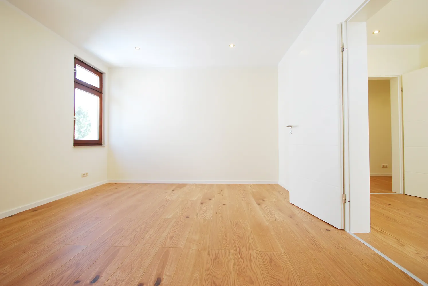 5 Zimmer Wohnung mit 122 m² in Dresden – Bild 5
