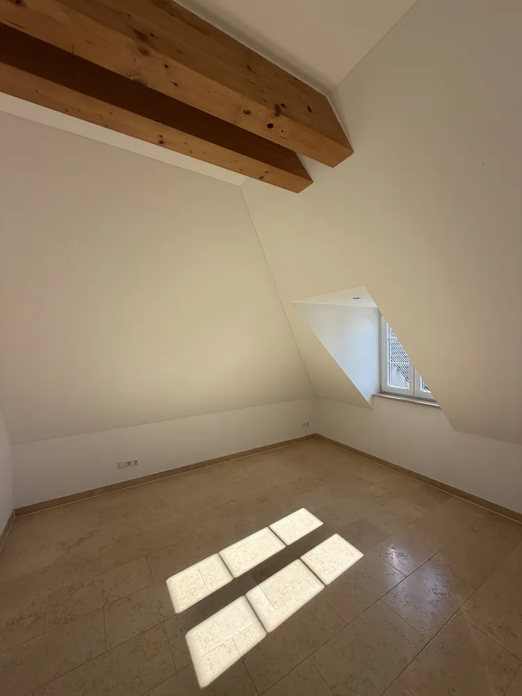 2 Zimmer Wohnung mit 75 m² in München – Bild 3