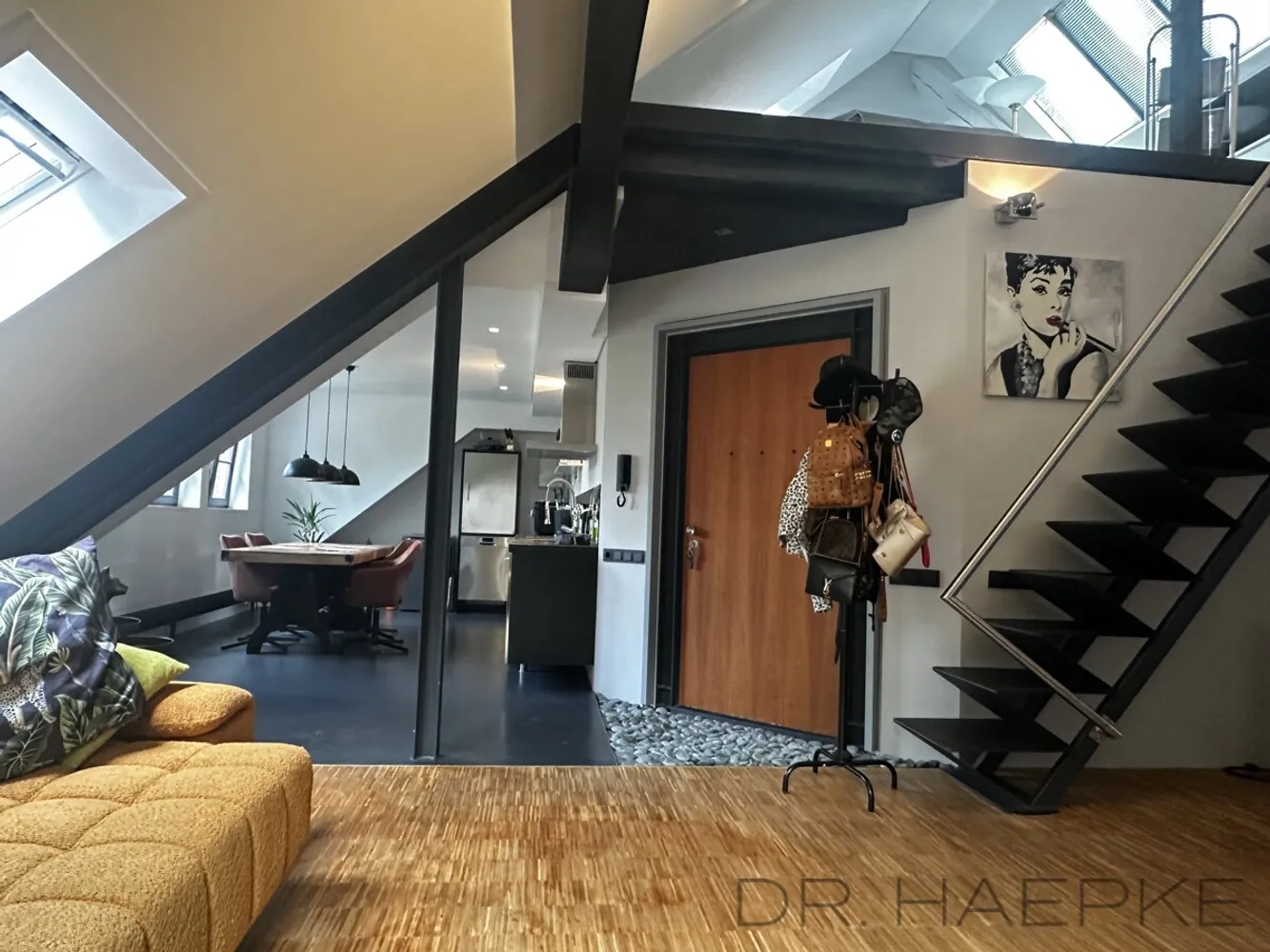 1 Zimmer Wohnung mit 72 m² in Hannover – Bild 5