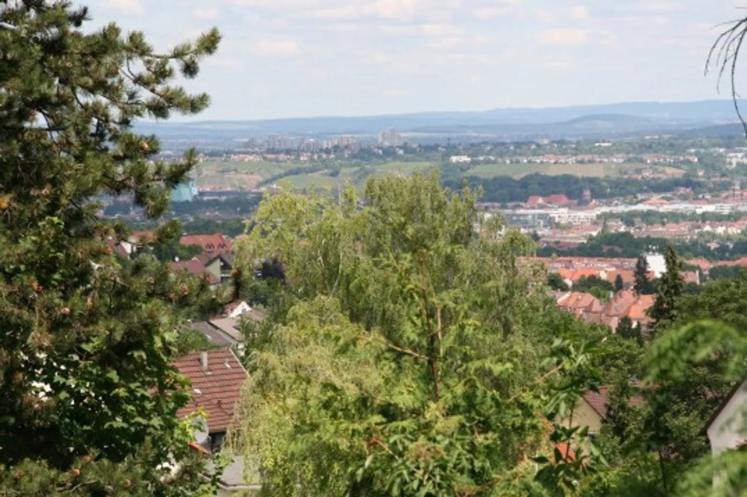 4 Zimmer Wohnung mit 114 m² in Stuttgart – Bild 1