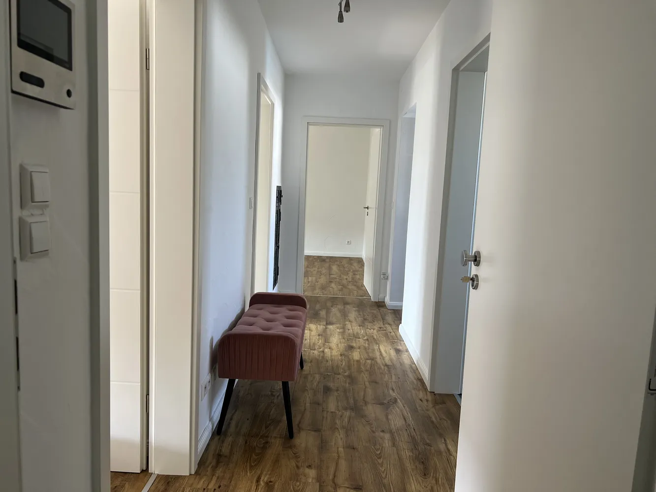 4 Zimmer Wohnung mit 80 m² in Stuttgart – Bild 1